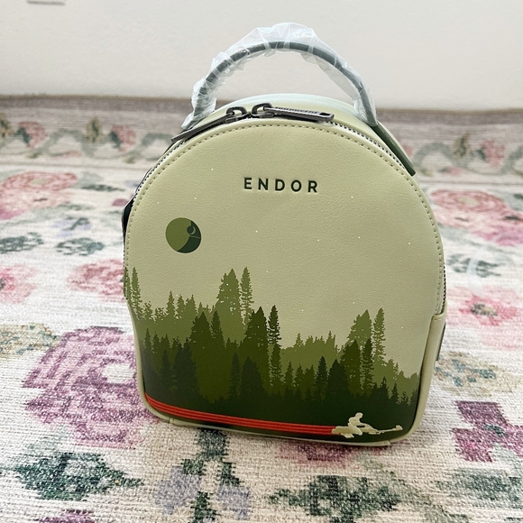 NWT Loungefly Star Wars Endor Convertible Mini Backpack - Picture 4 of 11